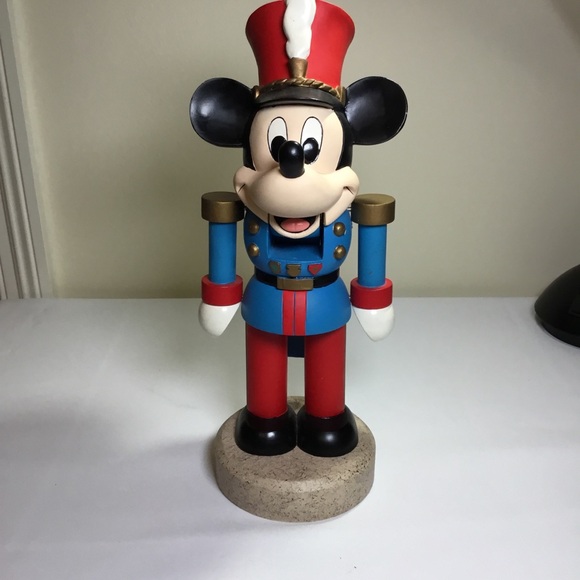 Rare Mickey Mouse Nutcraker by Kurt Adler EUC 1994 - Picture 11 of 13